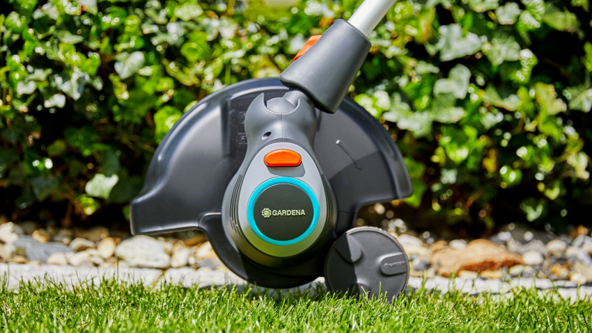 Nuovi tagliabordi a batteria per ogni utilizzatore