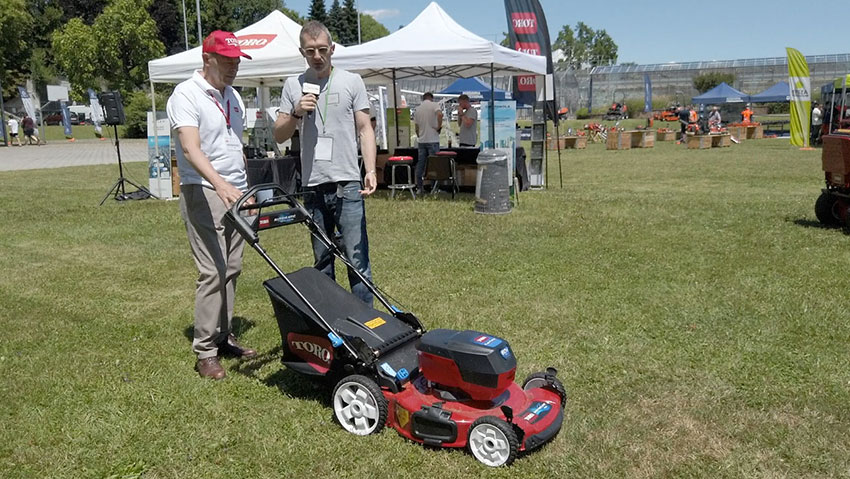 Tagliaerba a batteria mulching e con raccolta